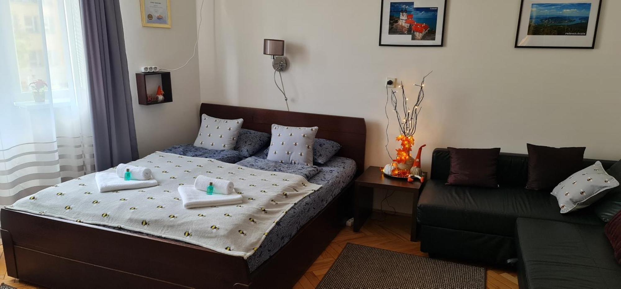 Bumblebee Apartment With Ac Budapeşte Dış mekan fotoğraf